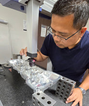 Load image into Gallery viewer, MLT Engineering S65 Full Billet CNC Aluminum Valve Covers